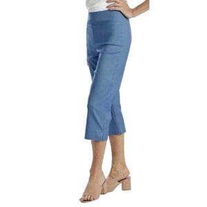 NEW Mr. Max Blue Chambray Modern Stretch Pull On Capri Pants Size 8 (bin 2G)